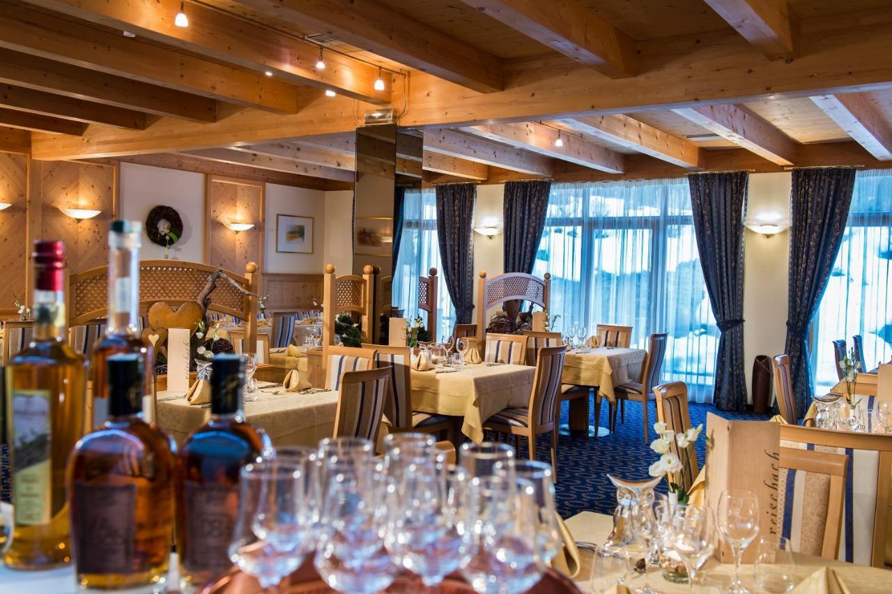 Hotel Reischach Brunico Ngoại thất bức ảnh